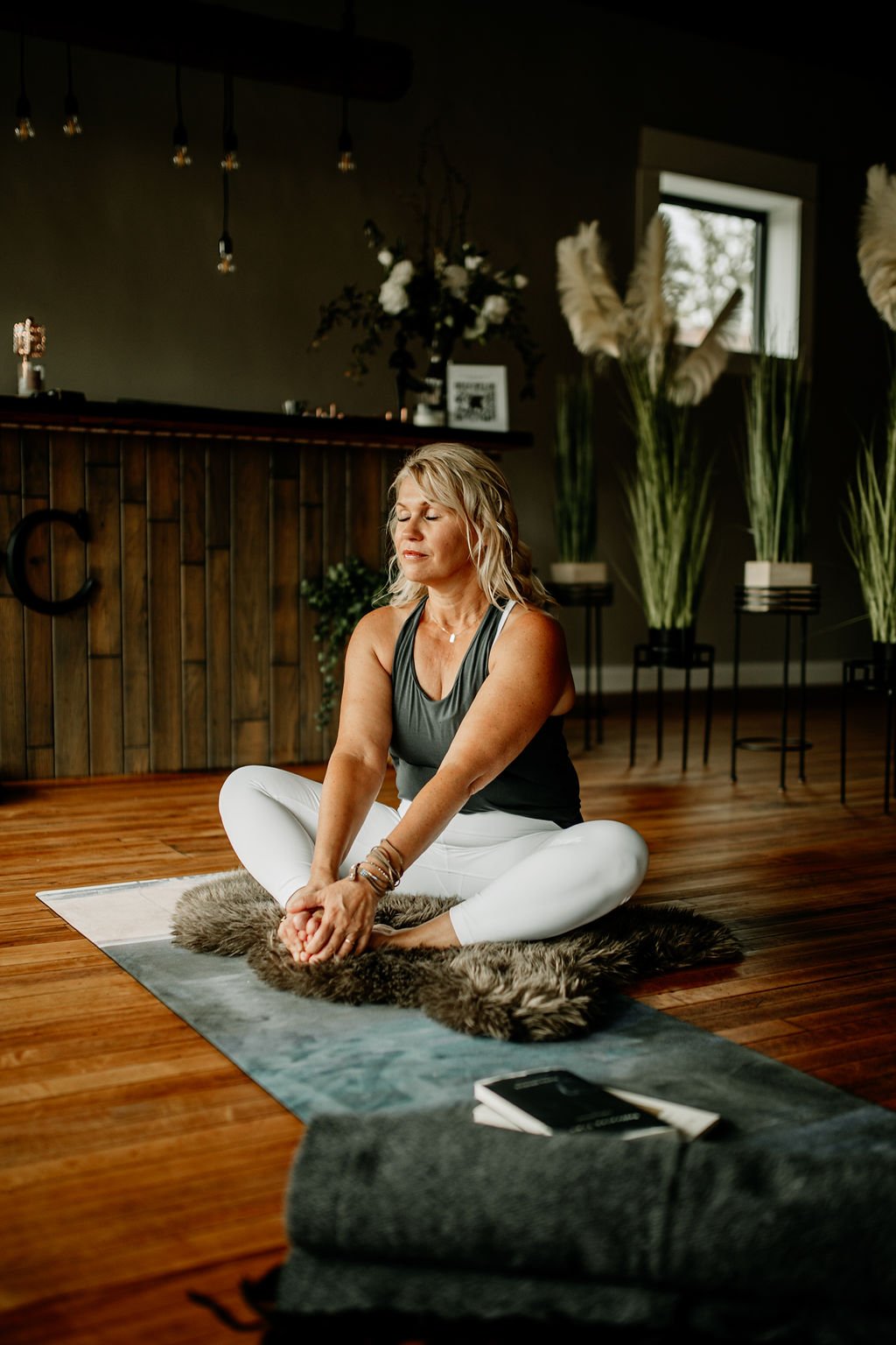 restorative yoga krista resnick